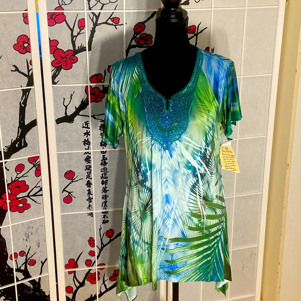 Tunic size XL